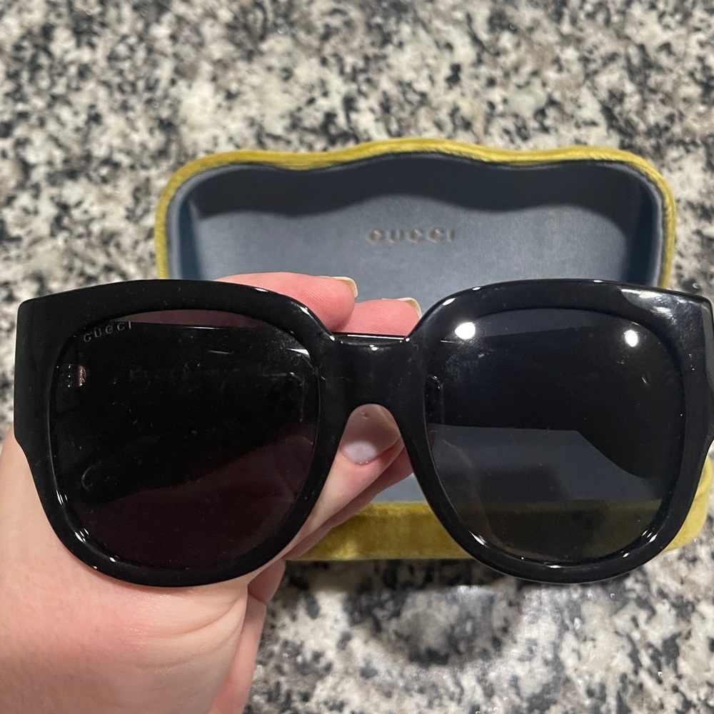 Gucci sunglasses
